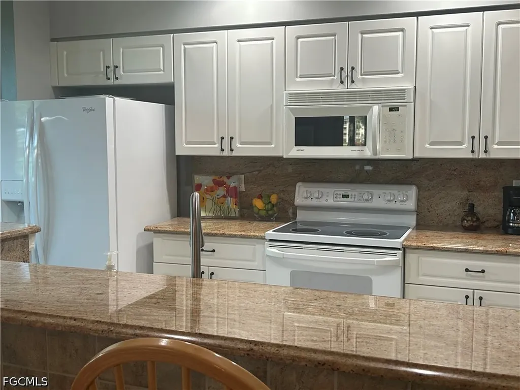 8076 Queen Palm Lane Fort Myers FL 33966
