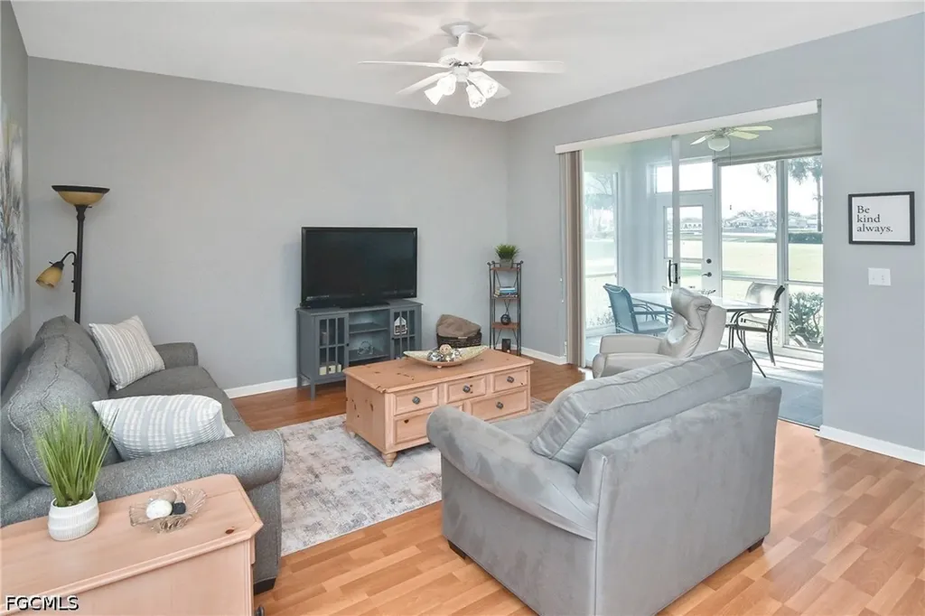 8076 Queen Palm Lane Fort Myers FL 33966