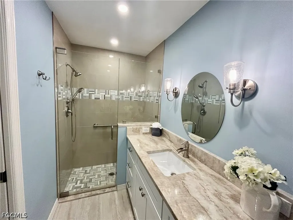 8076 Queen Palm Lane Fort Myers FL 33966