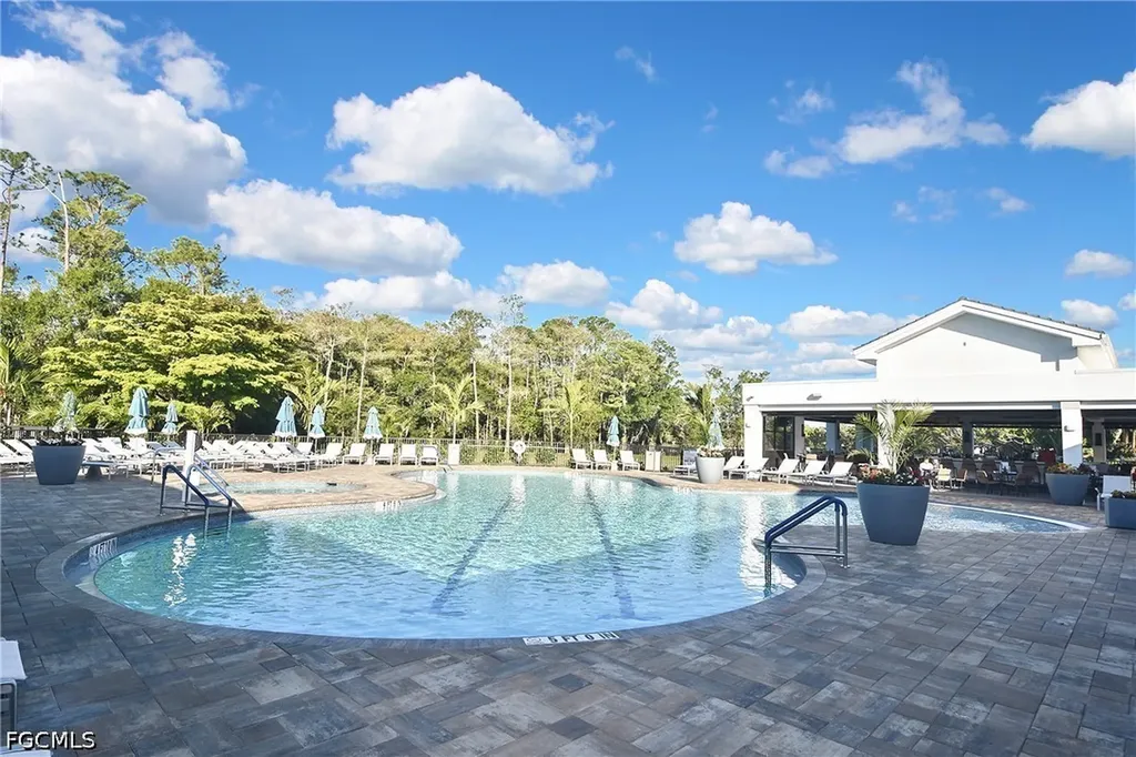 8076 Queen Palm Lane Fort Myers FL 33966
