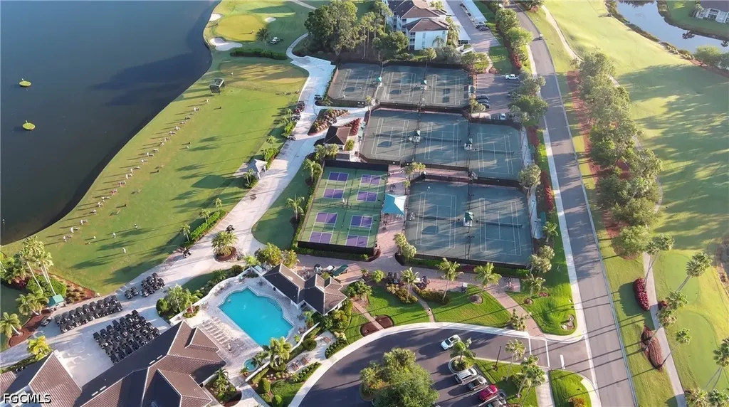 8076 Queen Palm Lane Fort Myers FL 33966