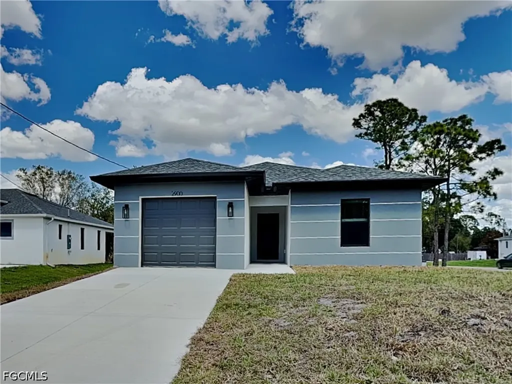 3201 23rd Street SW Lehigh Acres FL 33971
