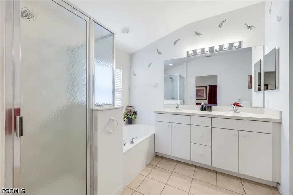 14823 Calusa Palms Drive Fort Myers FL 33919