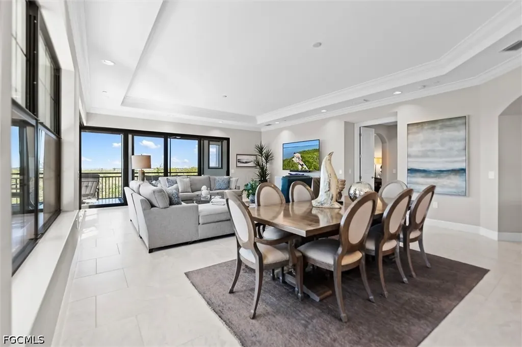 Bonita Springs FL, 4781 Via Del Corso Lane, Unit 301