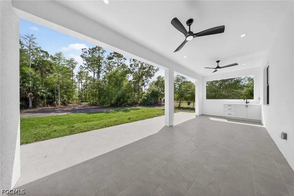 3508 27th Avenue NE Naples FL 34120