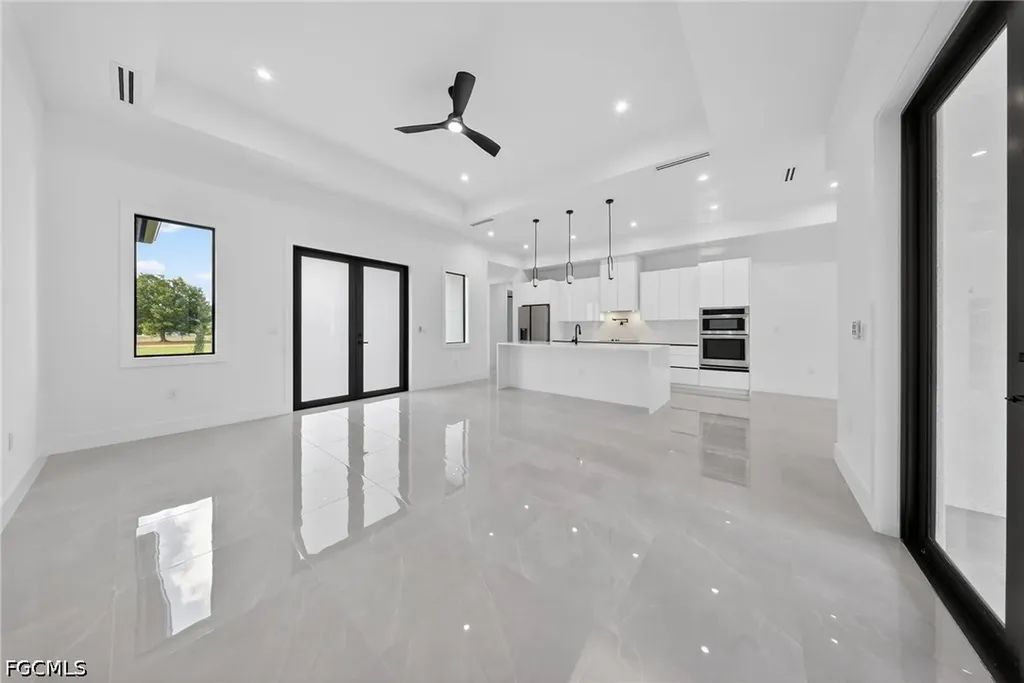 3508 27th Avenue NE Naples FL 34120