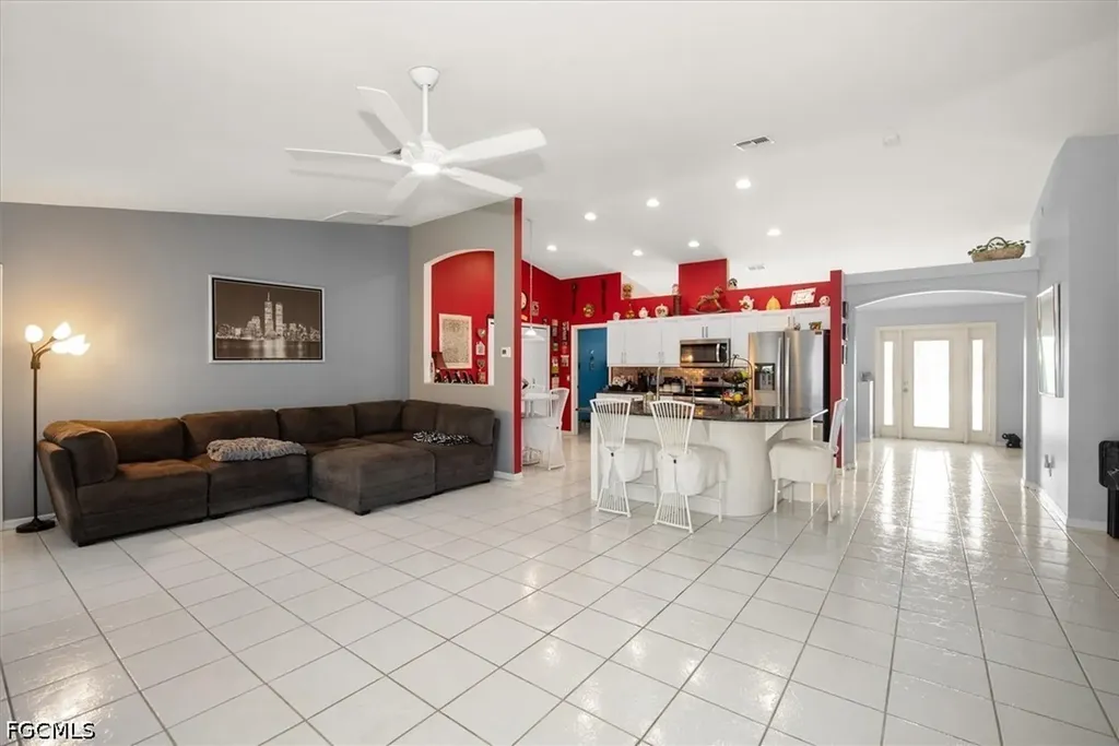 4860 14th Street NE Naples FL 34120