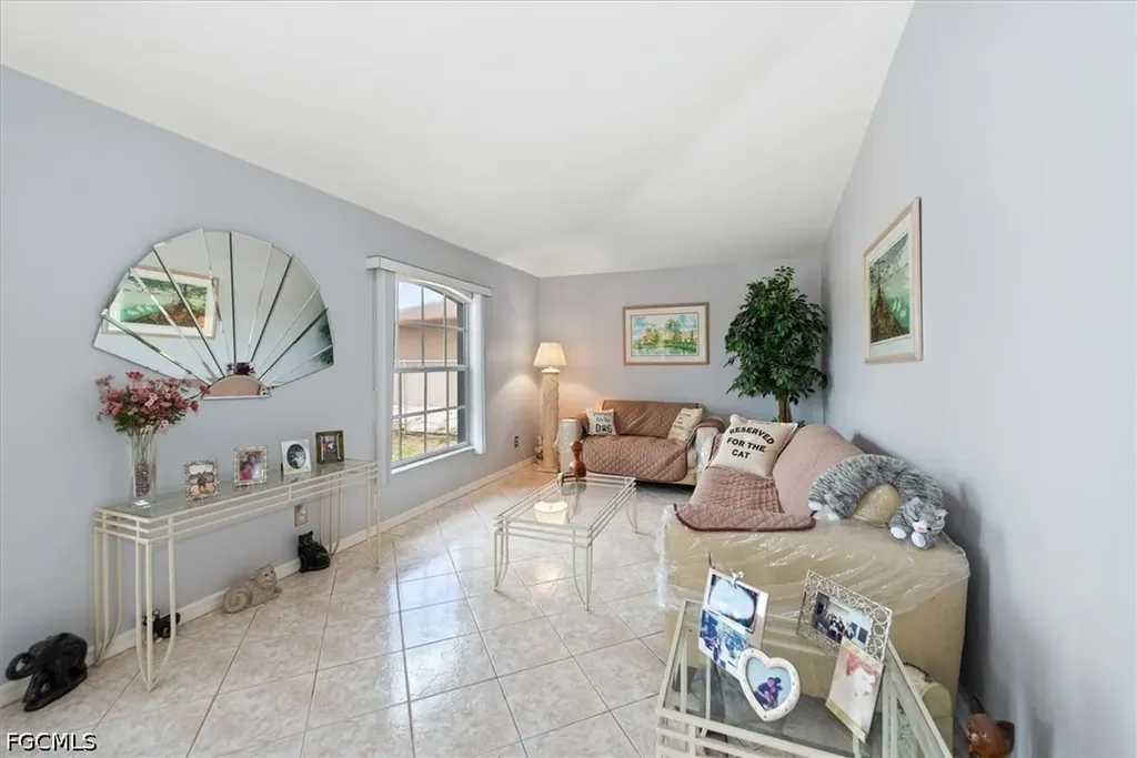 4860 14th Street NE Naples FL 34120