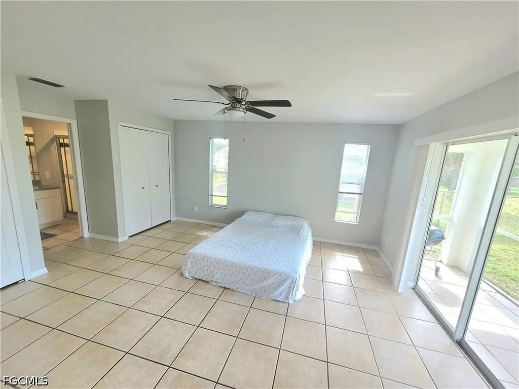 4102 SW 14th Avenue Cape Coral FL 33914