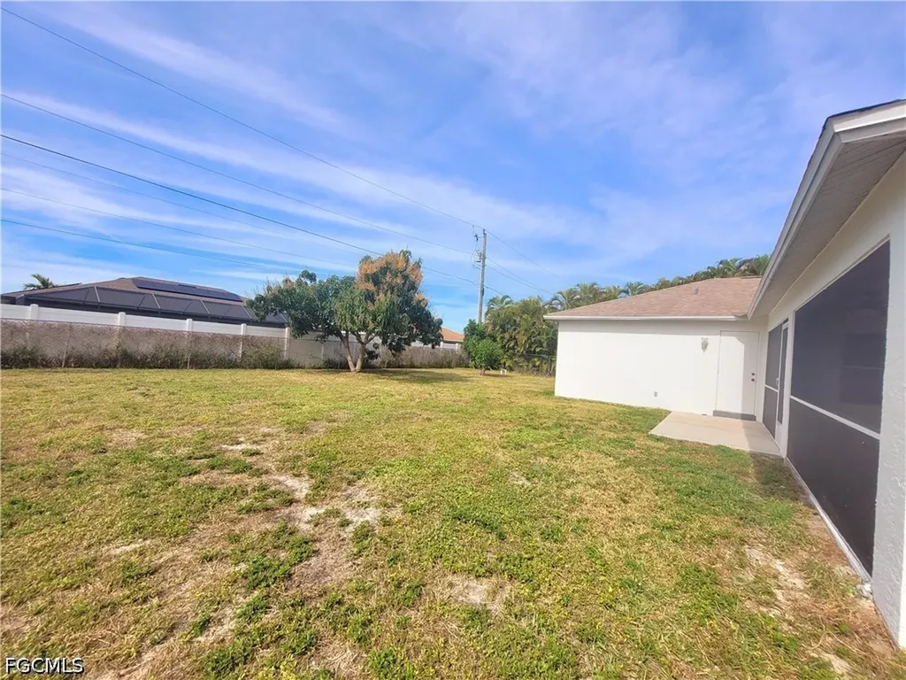 4102 SW 14th Avenue Cape Coral FL 33914