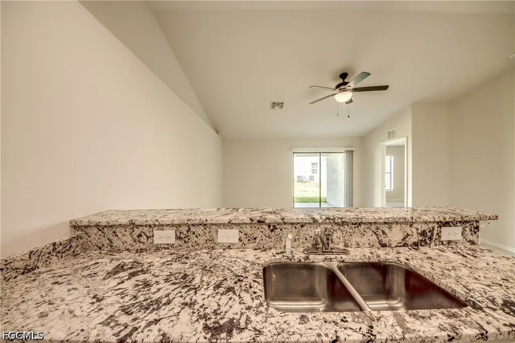 3814/3816 SW 15th Place Cape Coral FL 33914