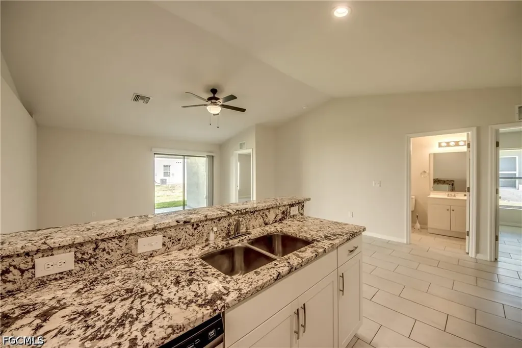 3814/3816 SW 15th Place Cape Coral FL 33914