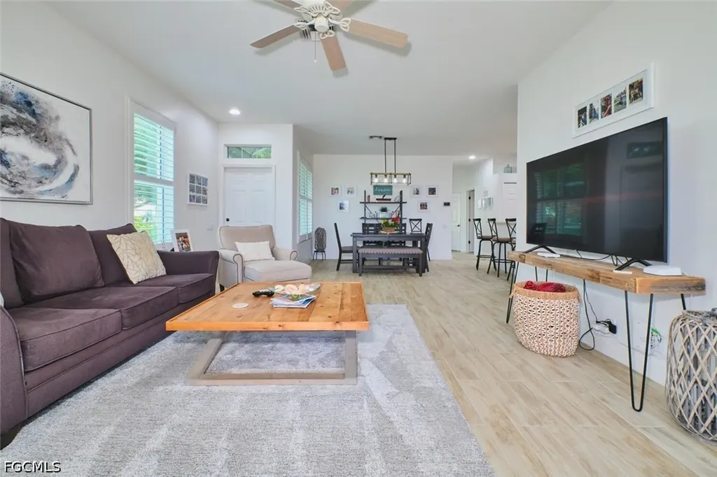 8848 Middlebrook Drive Fort Myers FL 33908