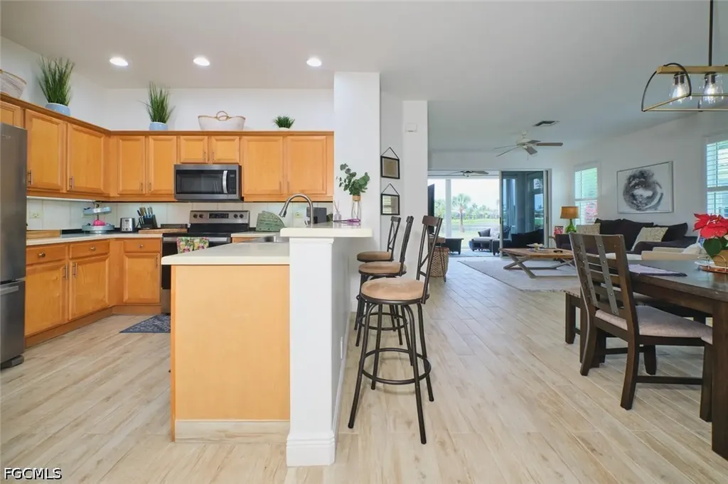 8848 Middlebrook Drive Fort Myers FL 33908