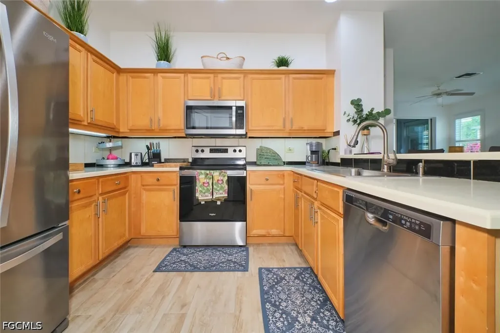 8848 Middlebrook Drive Fort Myers FL 33908