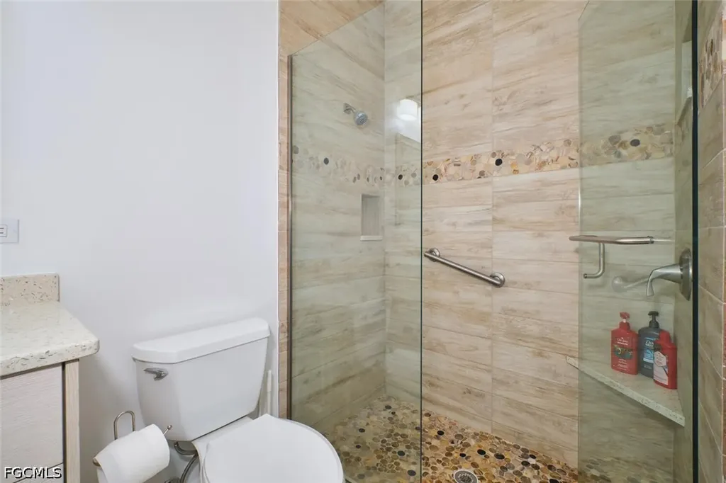 8848 Middlebrook Drive Fort Myers FL 33908