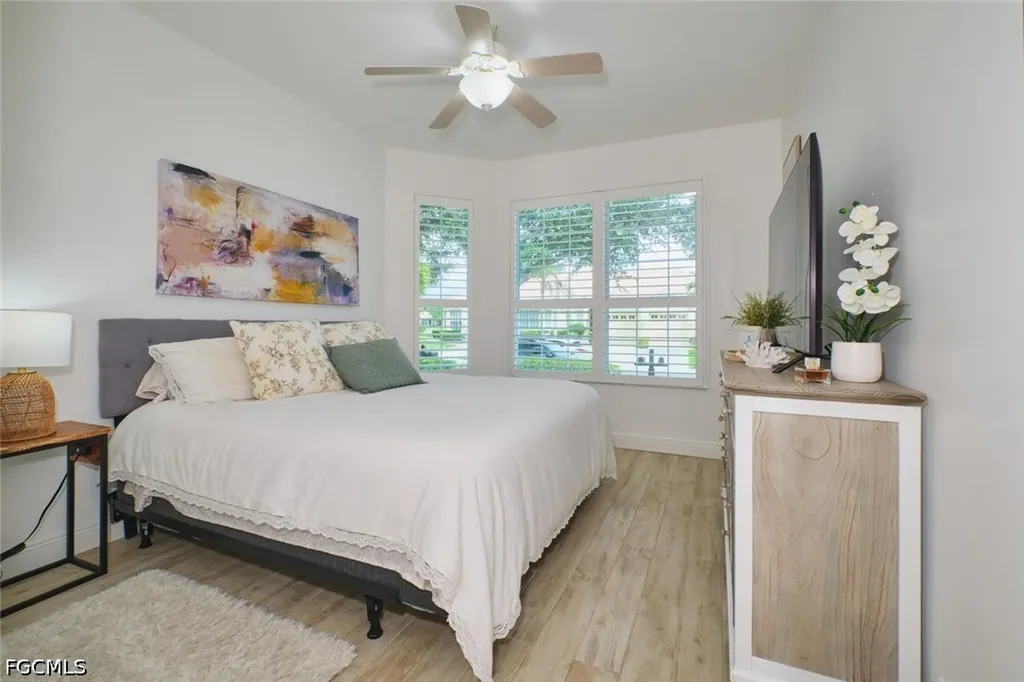 8848 Middlebrook Drive Fort Myers FL 33908