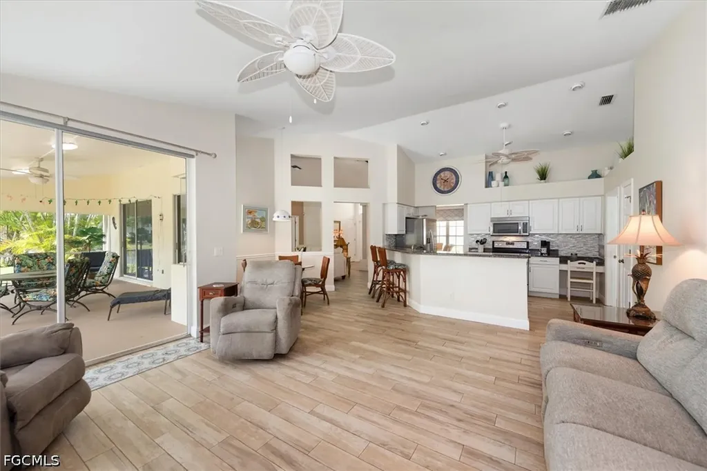 9241 Bramble Court Fort Myers FL 33919