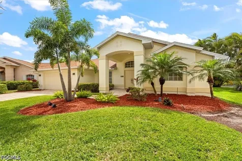 9241 Bramble Court Fort Myers FL 33919