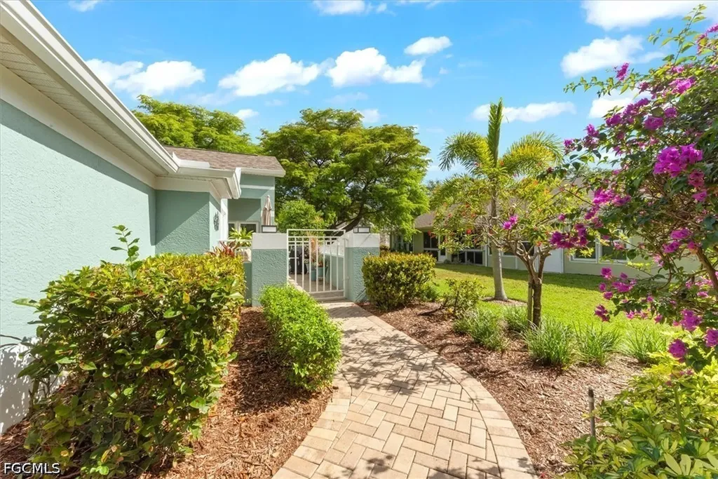 9228 Coral Isle Way Fort Myers FL 33919