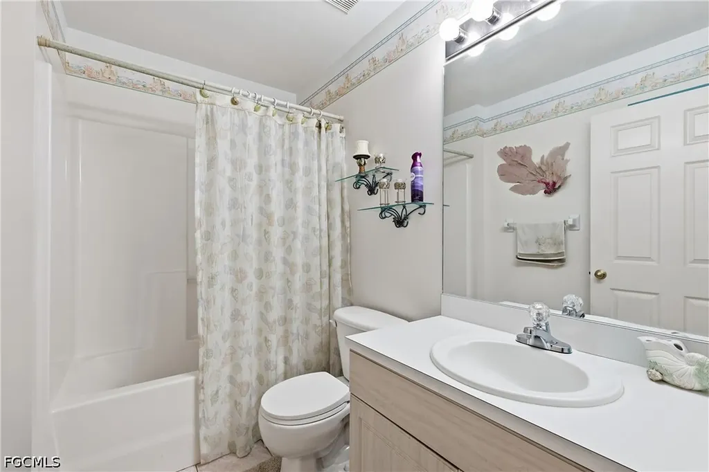 218 SE 2nd Avenue Cape Coral FL 33990