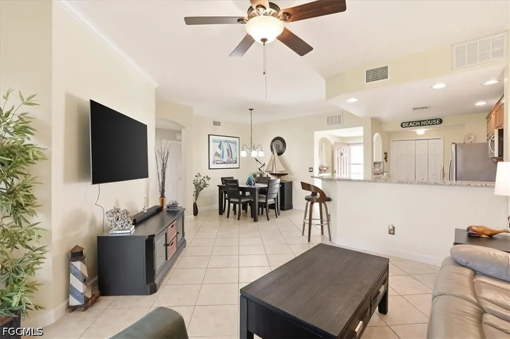 4223 Liron Avenue Fort Myers FL 33916