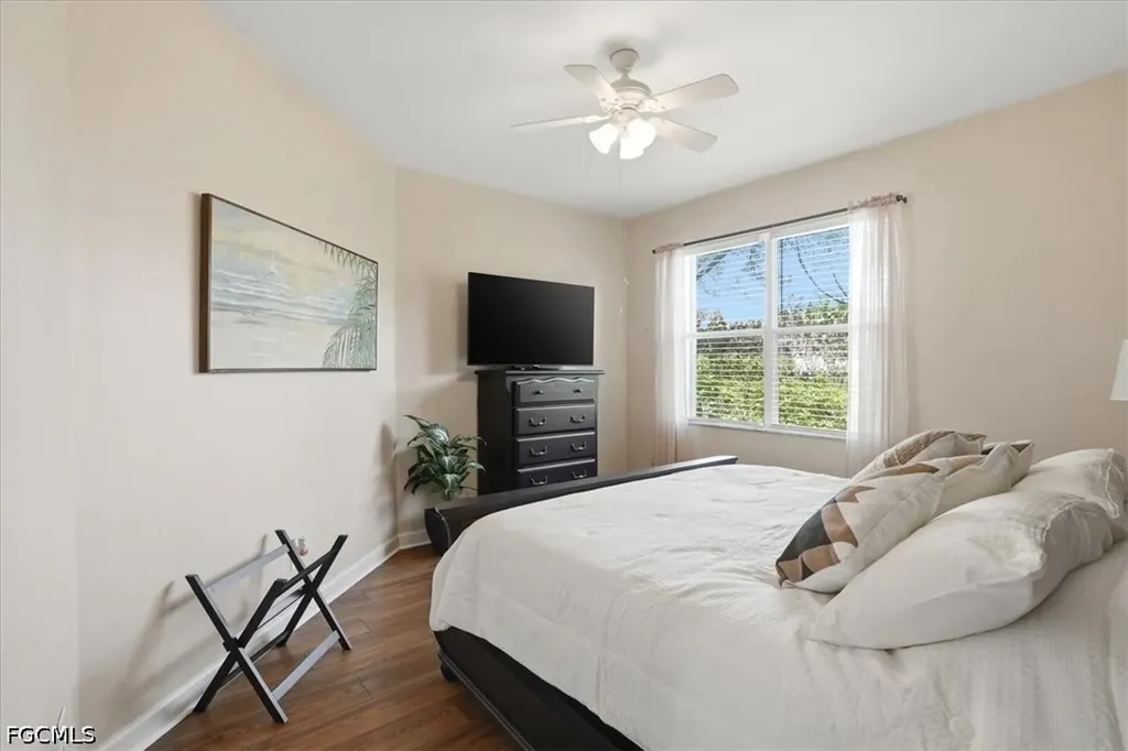 4223 Liron Avenue Fort Myers FL 33916