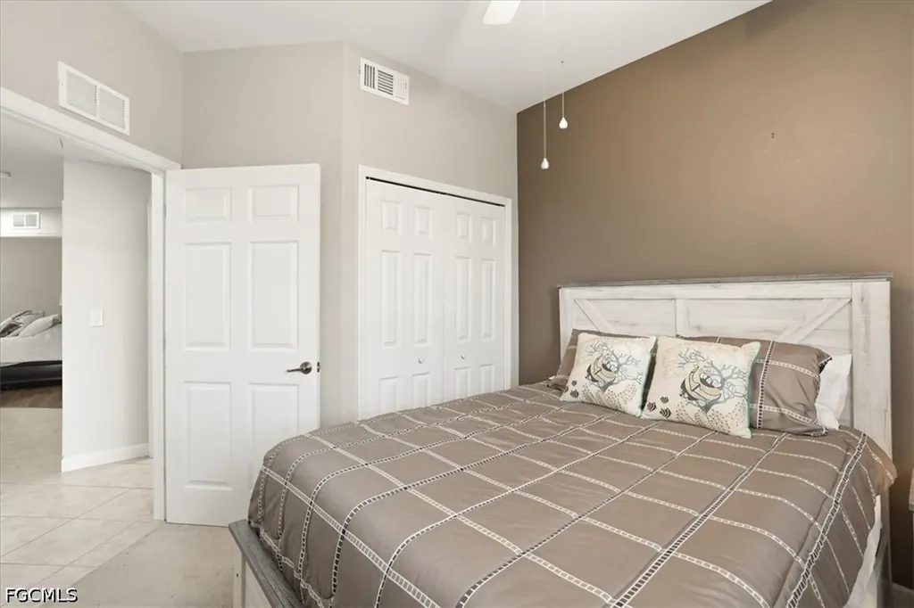 4223 Liron Avenue Fort Myers FL 33916