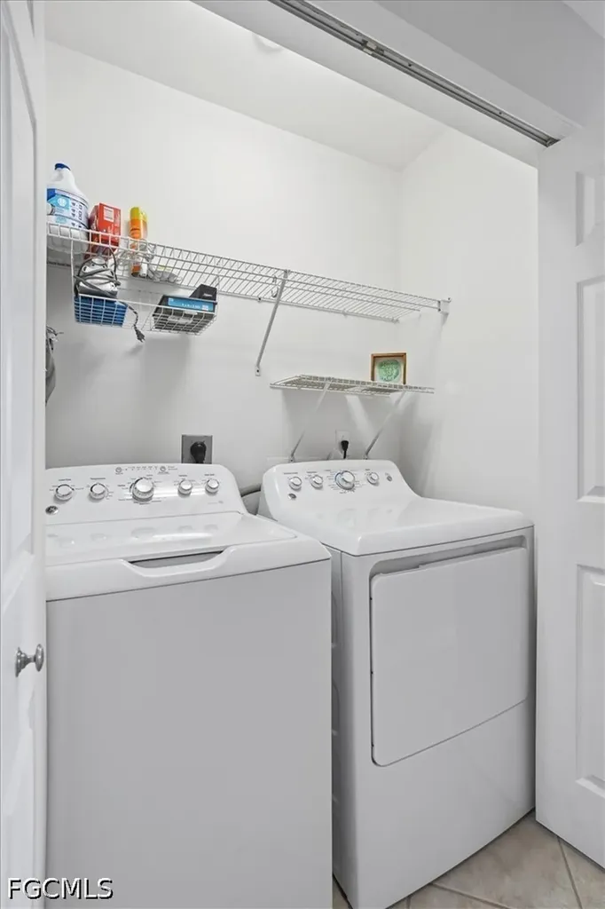 4223 Liron Avenue Fort Myers FL 33916