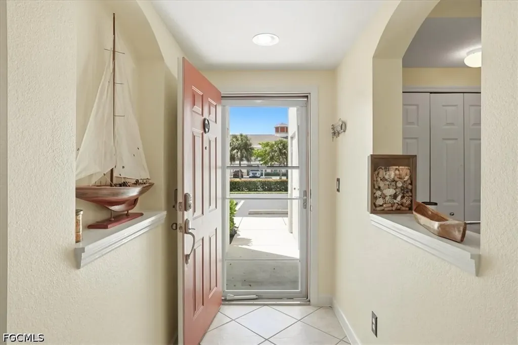 4223 Liron Avenue Fort Myers FL 33916