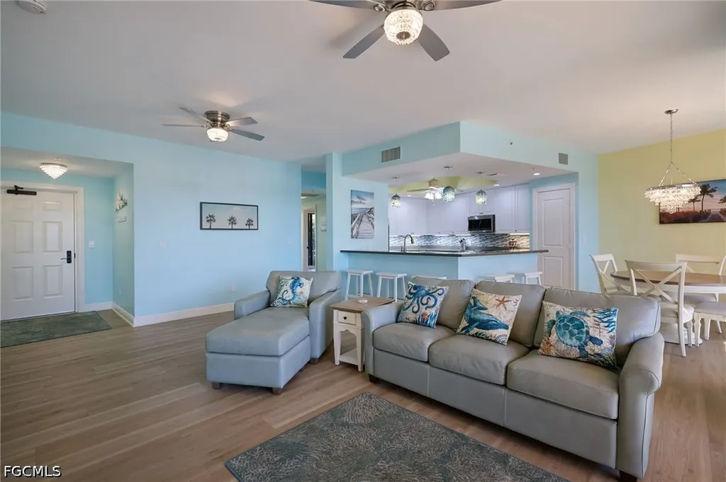 5702 Cape Harbour Drive Cape Coral FL 33914