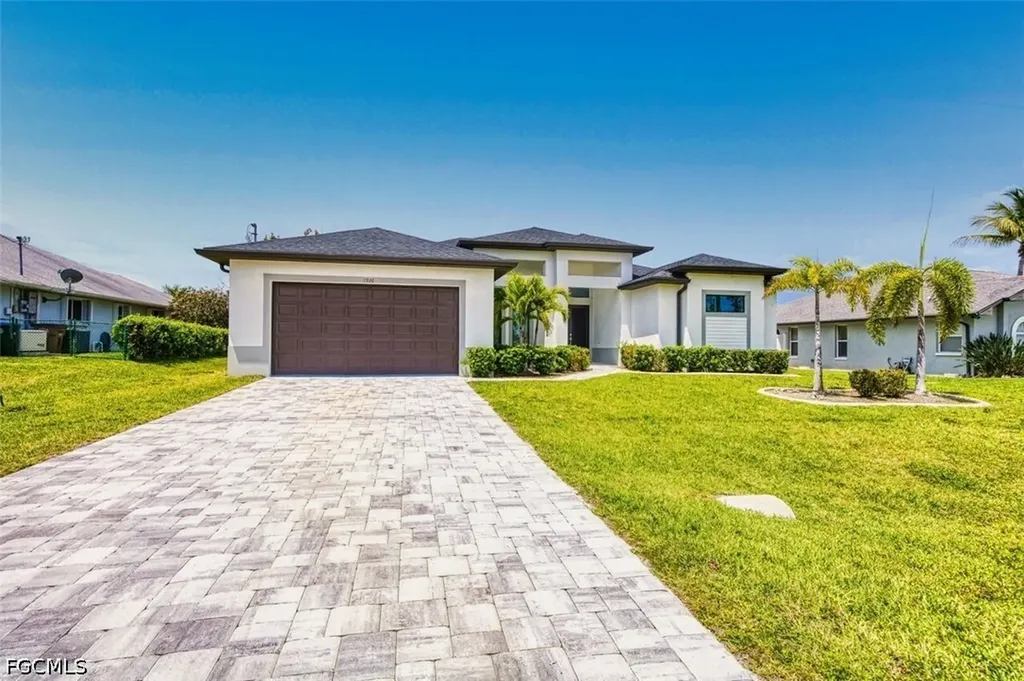 1926 SW 15th Avenue Cape Coral FL 33991