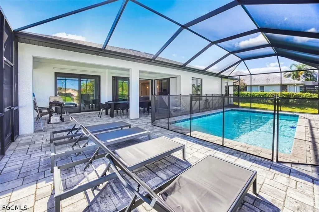 1926 SW 15th Avenue Cape Coral FL 33991