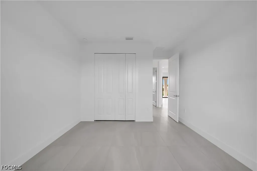 211 NE 15th Terrace Cape Coral FL 33909