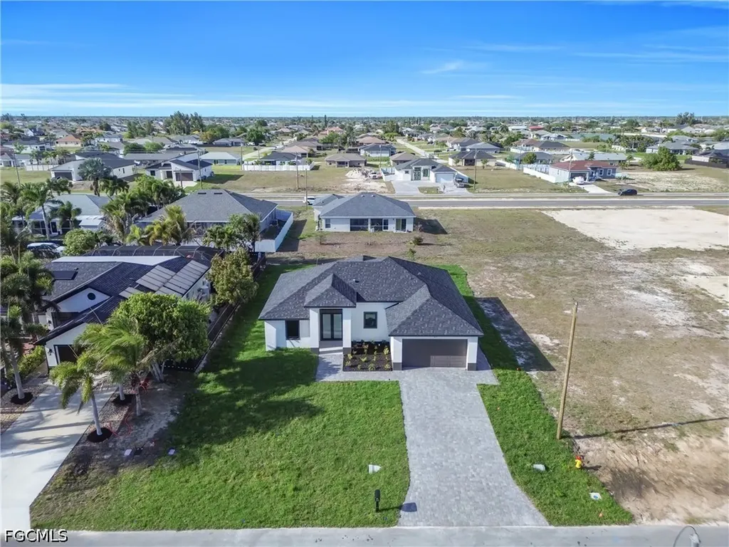 211 NE 15th Terrace Cape Coral FL 33909