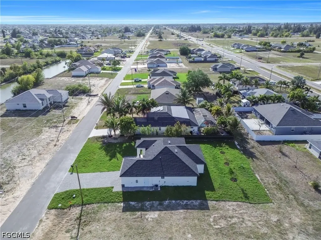 211 NE 15th Terrace Cape Coral FL 33909