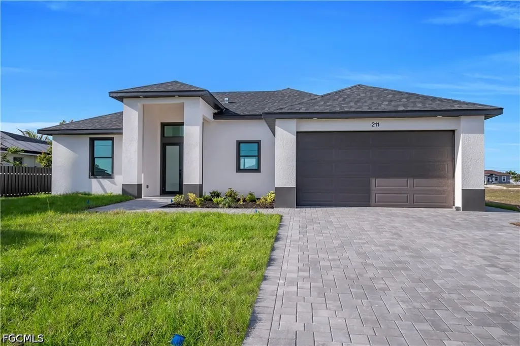 211 NE 15th Terrace Cape Coral FL 33909