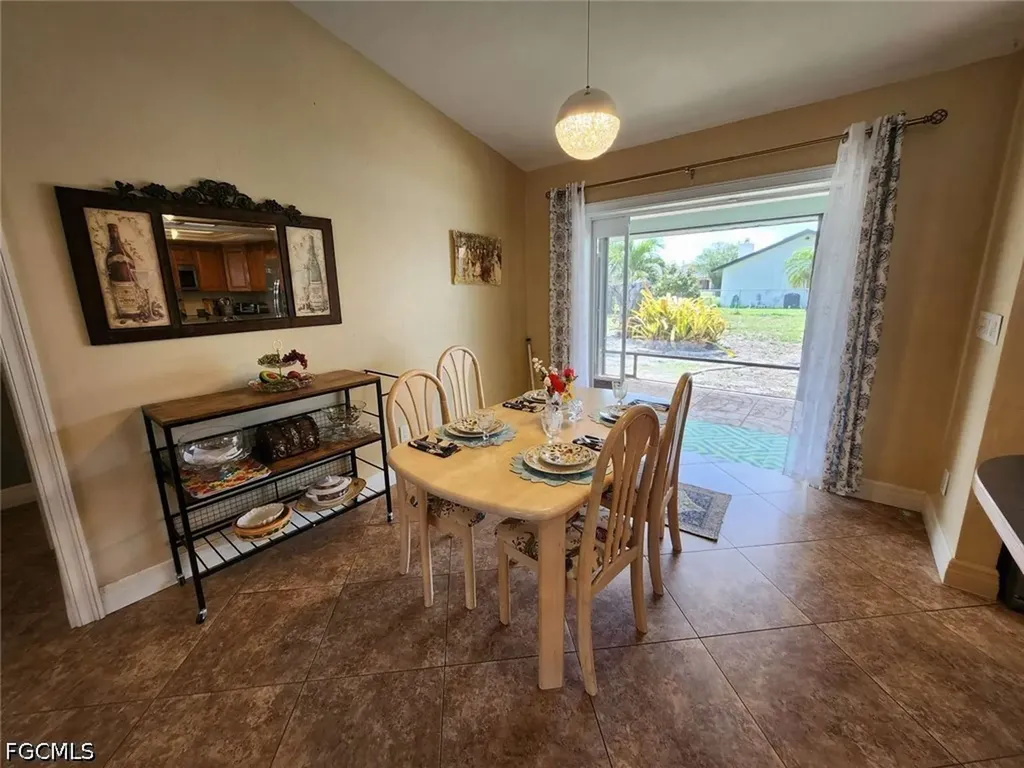 1924 Bolado Parkway Cape Coral FL 33990