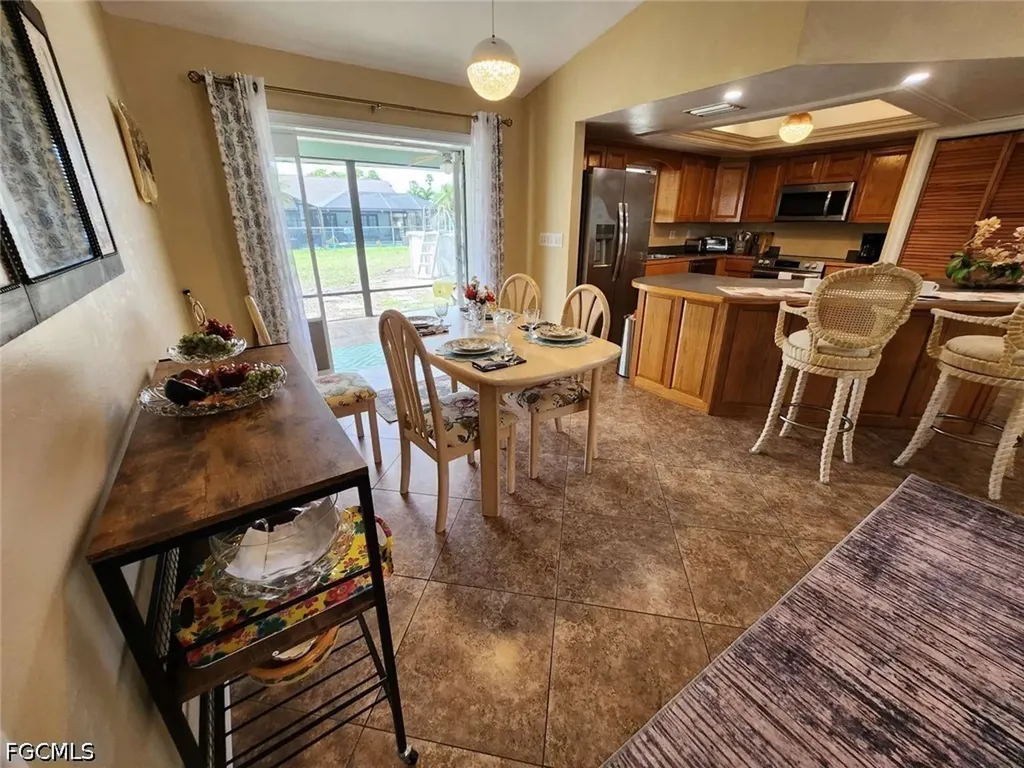 1924 Bolado Parkway Cape Coral FL 33990