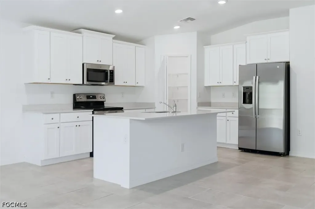 3911 Treasure Oak Way Fort Myers FL 33905