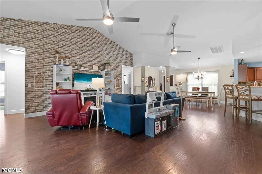 611 Cleveland Avenue Lehigh Acres FL 33972