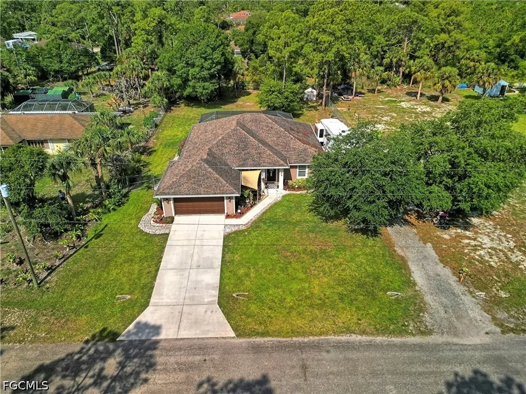 611 Cleveland Avenue Lehigh Acres FL 33972