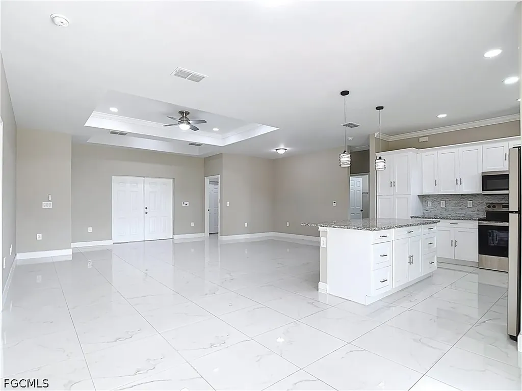 2815 Karen Avenue N Lehigh Acres FL 33971