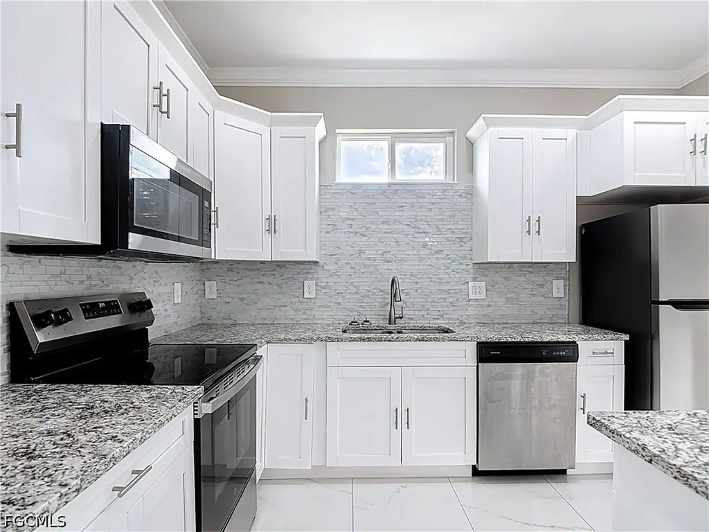 2815 Karen Avenue N Lehigh Acres FL 33971