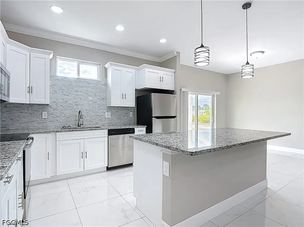 2815 Karen Avenue N Lehigh Acres FL 33971