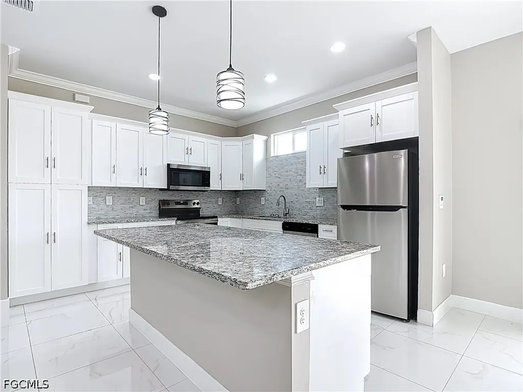 2815 Karen Avenue N Lehigh Acres FL 33971