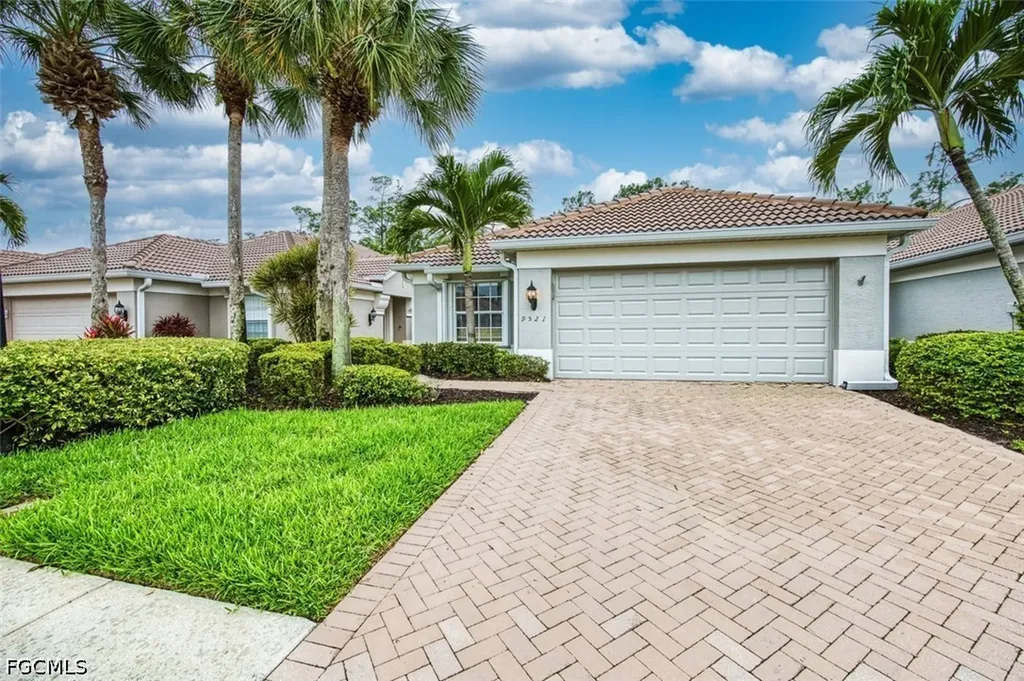 9521 Hemingway Lane Fort Myers FL 33913