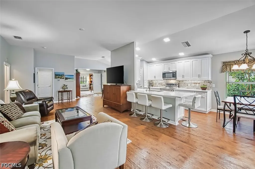 9521 Hemingway Lane Fort Myers FL 33913