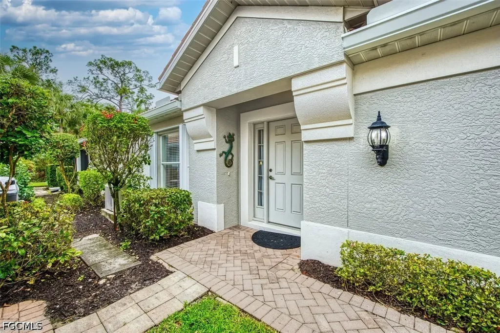 9521 Hemingway Lane Fort Myers FL 33913