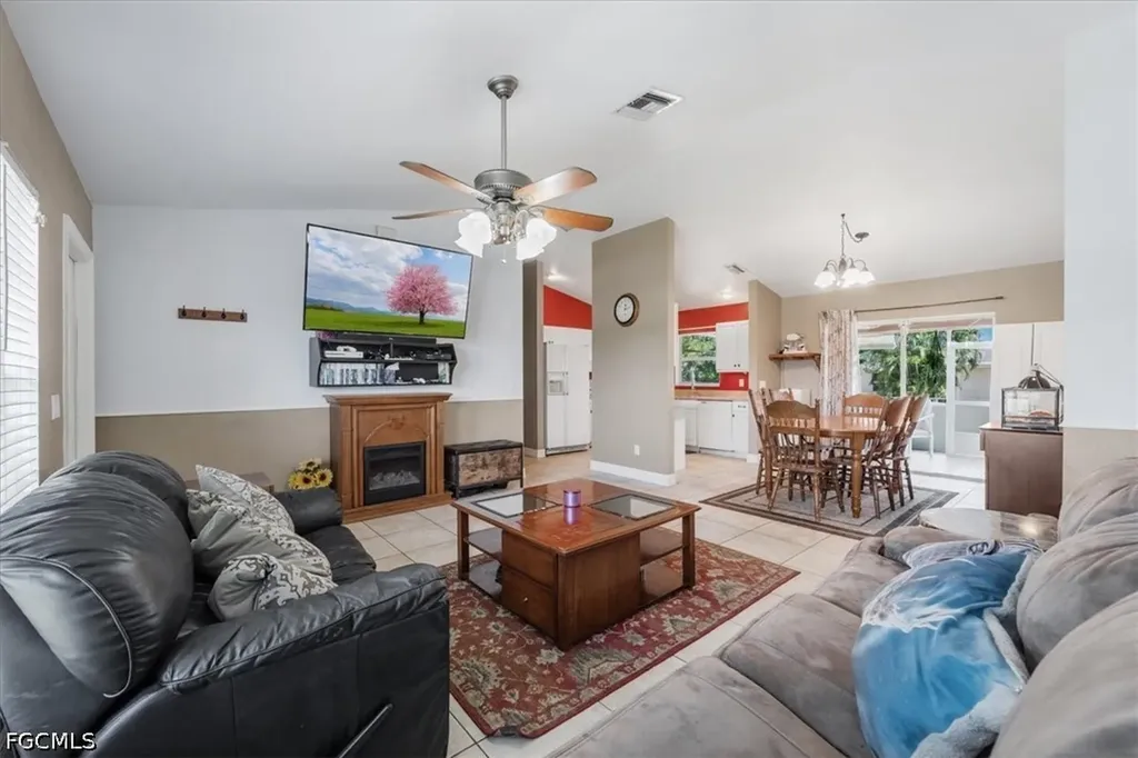 507 SE 8th Terrace Cape Coral FL 33990